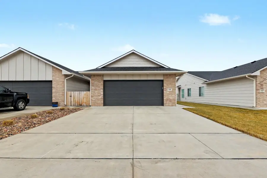 438 W Long Path Ct, Goddard, KS 67052 - #2