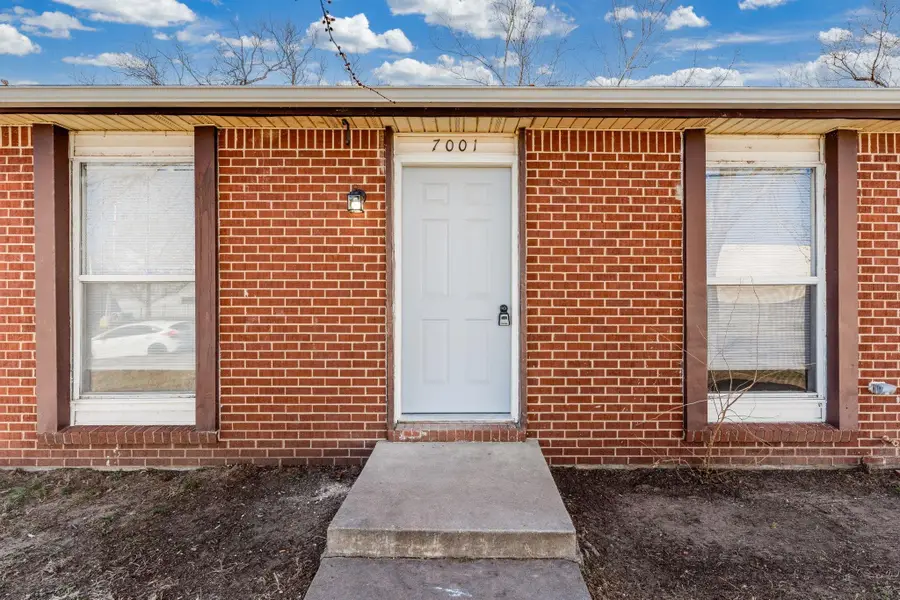 7001 W Newell St, Wichita, KS 67212 - #3