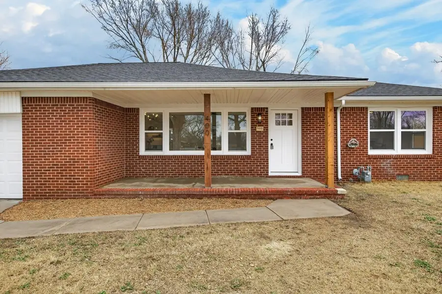 400 S Arapaho St, Wichita, KS 67209 - #2
