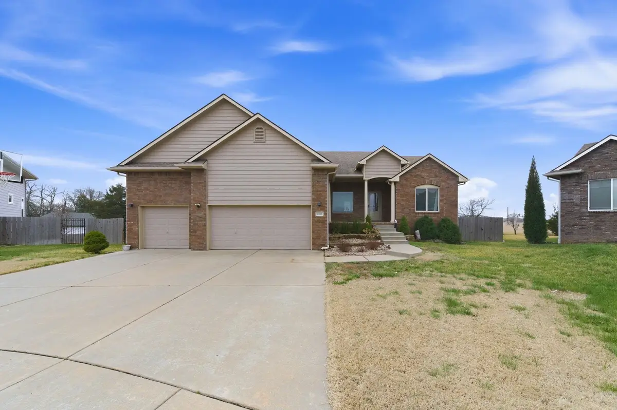 2801 N Emerson Cir., Derby, KS 67037 - #1