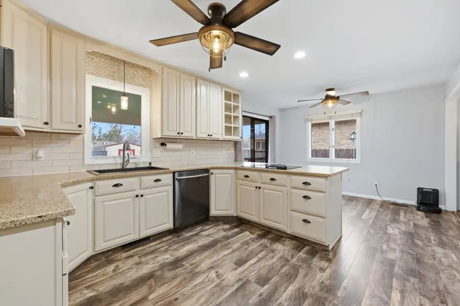 9221 W Douglas Ave, Wichita, KS 67209 - #2