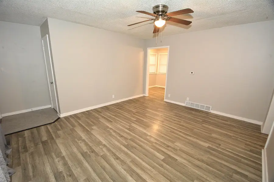 2128 W Haskell St, Wichita, KS 67213 - #2