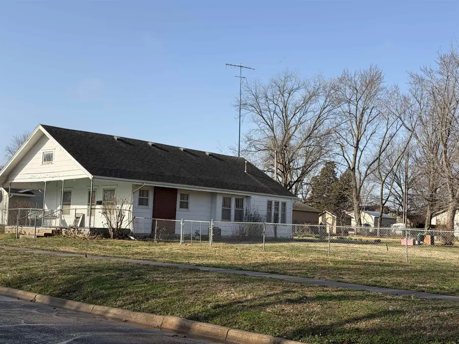 705 S Denver St, El Dorado, KS 67042 - #3