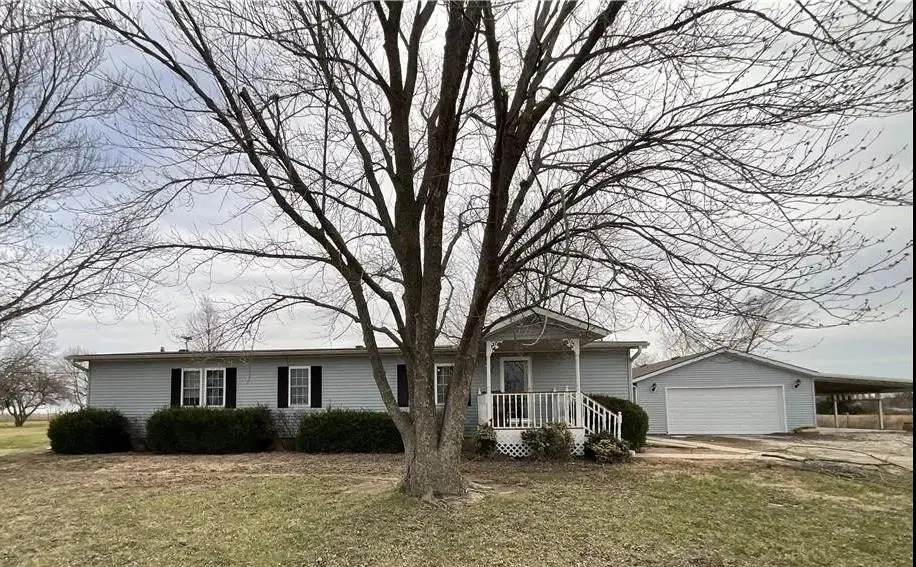 2960 Butler Rd, Richmond, KS 66080 - #1