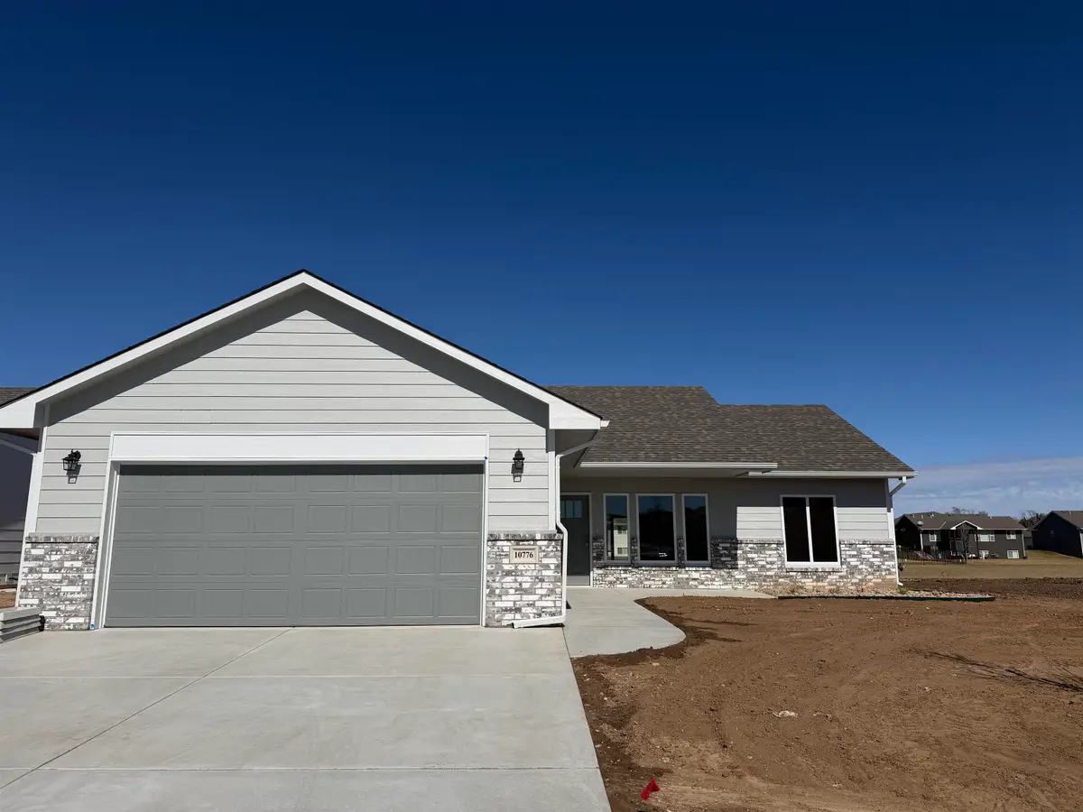 10776 W Sondra St, Maize, KS 67101 - #1