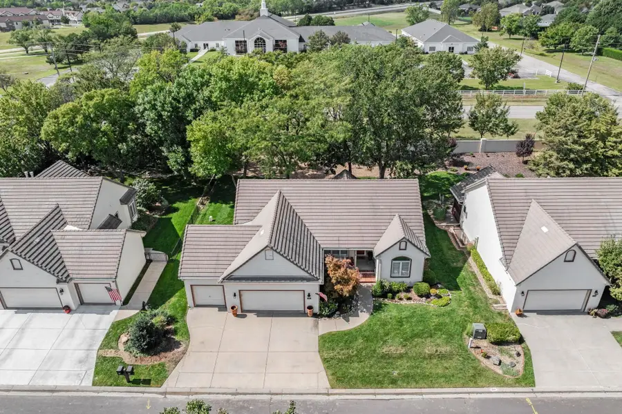 707 N Crest Ridge Ct, Wichita, KS 67230 - #3