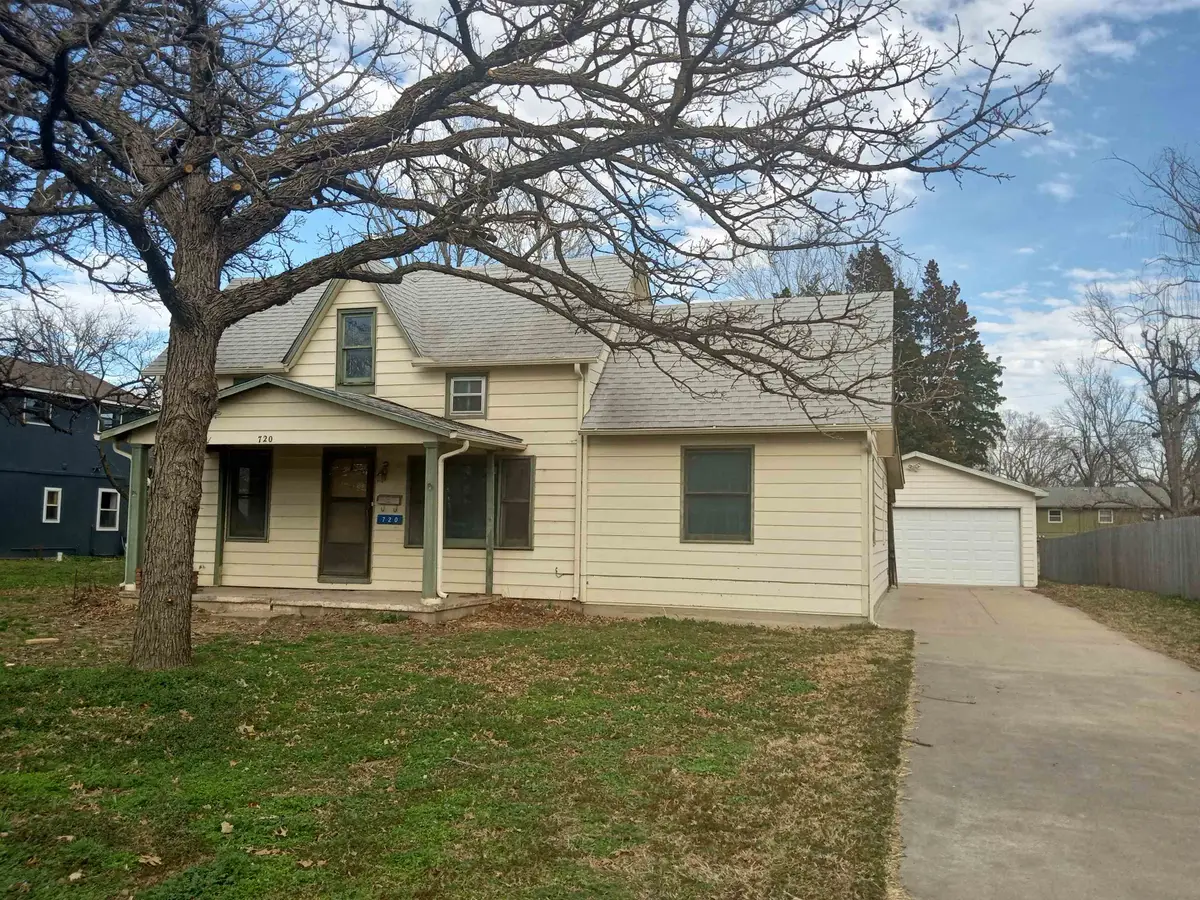 720 Main, Halstead, KS 67056 - #1