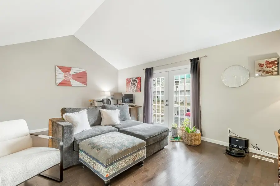 8512 E Scott St, Wichita, KS 67210 - #3