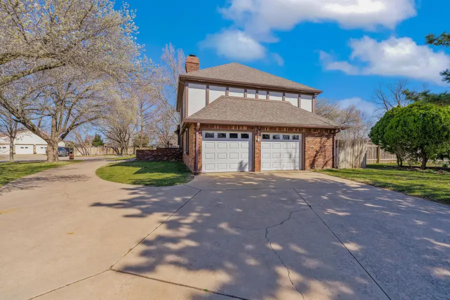 2932 W Benjamin Dr, Wichita, KS 67204 - #3