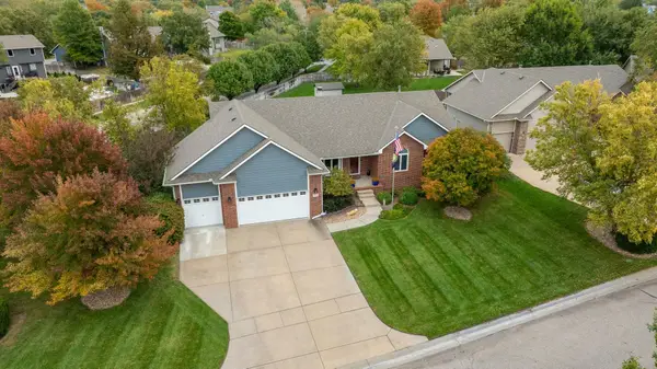 932 N Azure Cir, Wichita, KS 67235