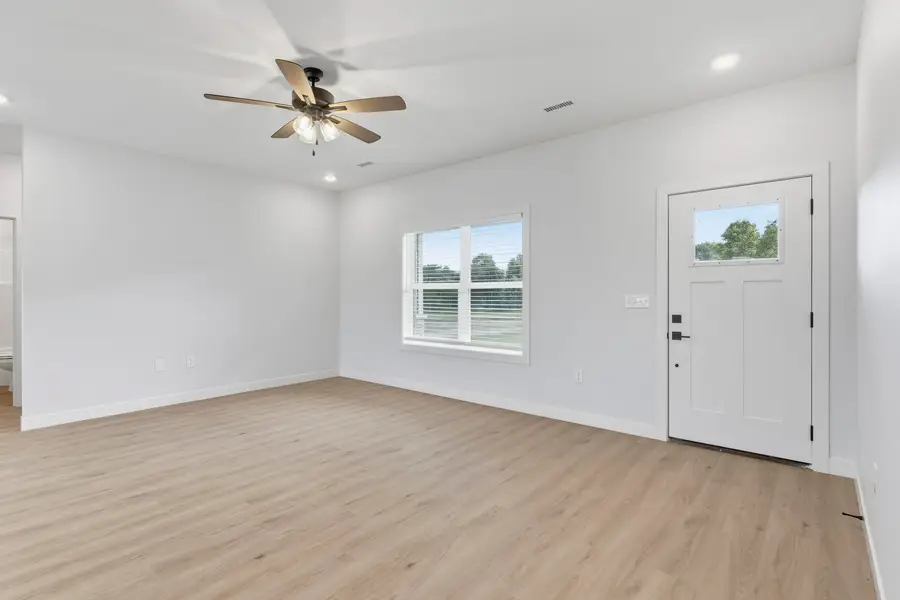 723 Battle Creek Ln, Minneapolis, KS 67467 - #3