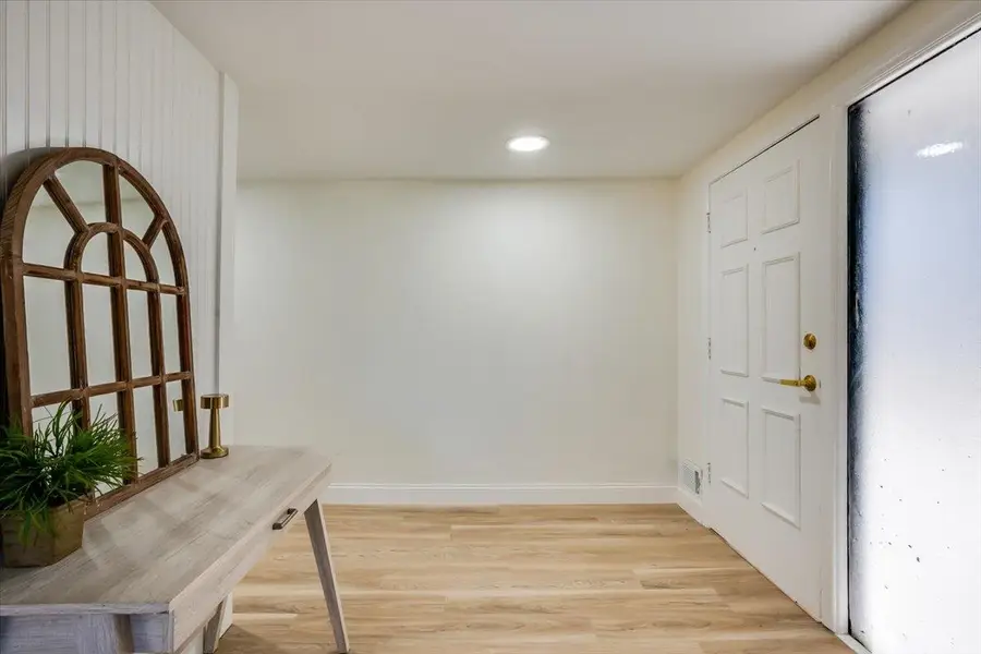 6136 E 9th St N, Wichita, KS 67208-3654 - #3