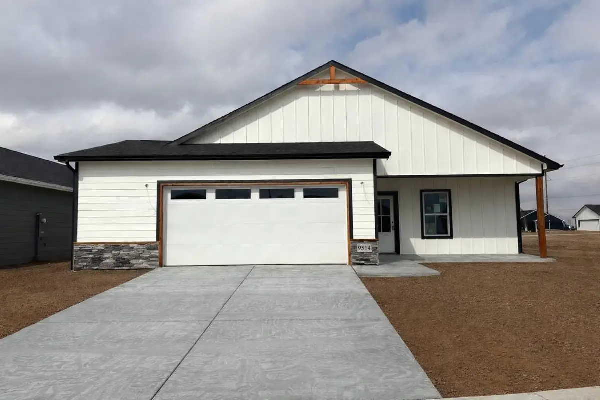 9507 E Hurst St, Wichita, KS 67210 - #1