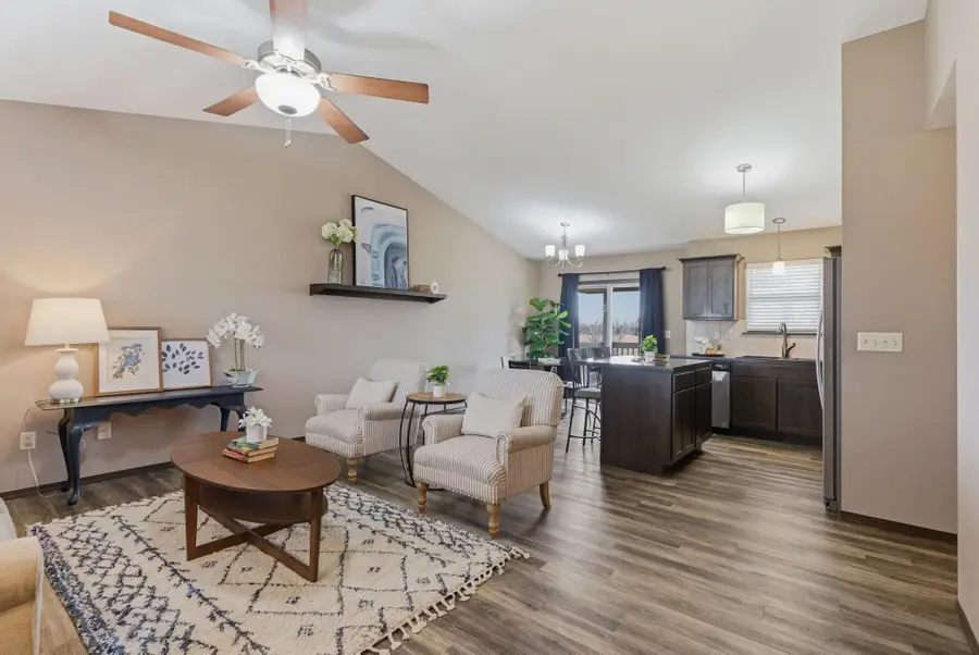 5535 S Meadowview Ct, Wichita, KS 67216 - #3