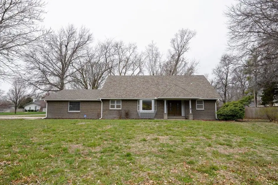 1601 Terrace Dr, Newton, KS 67114 - #1