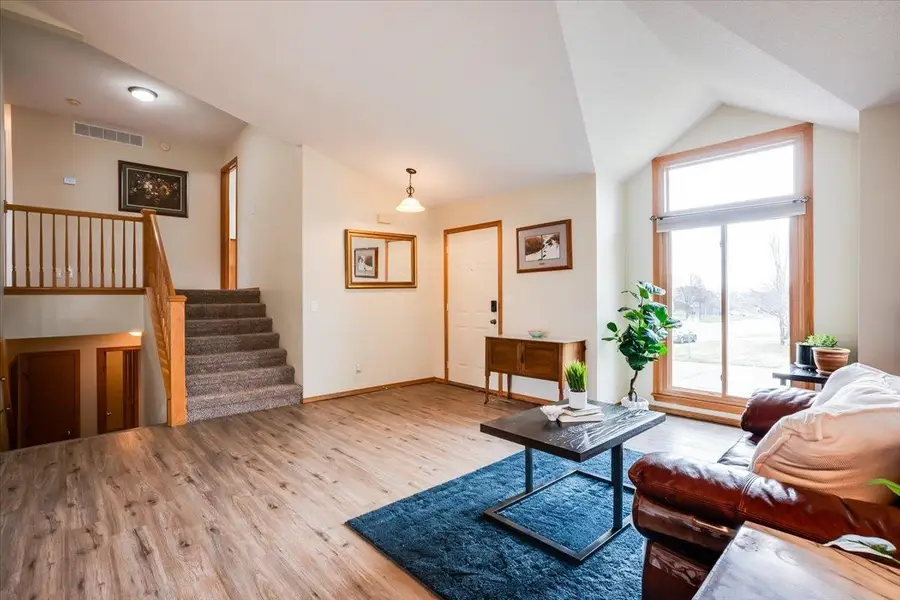 2567 N Button Bush Cir, Derby, KS 67037 - #2