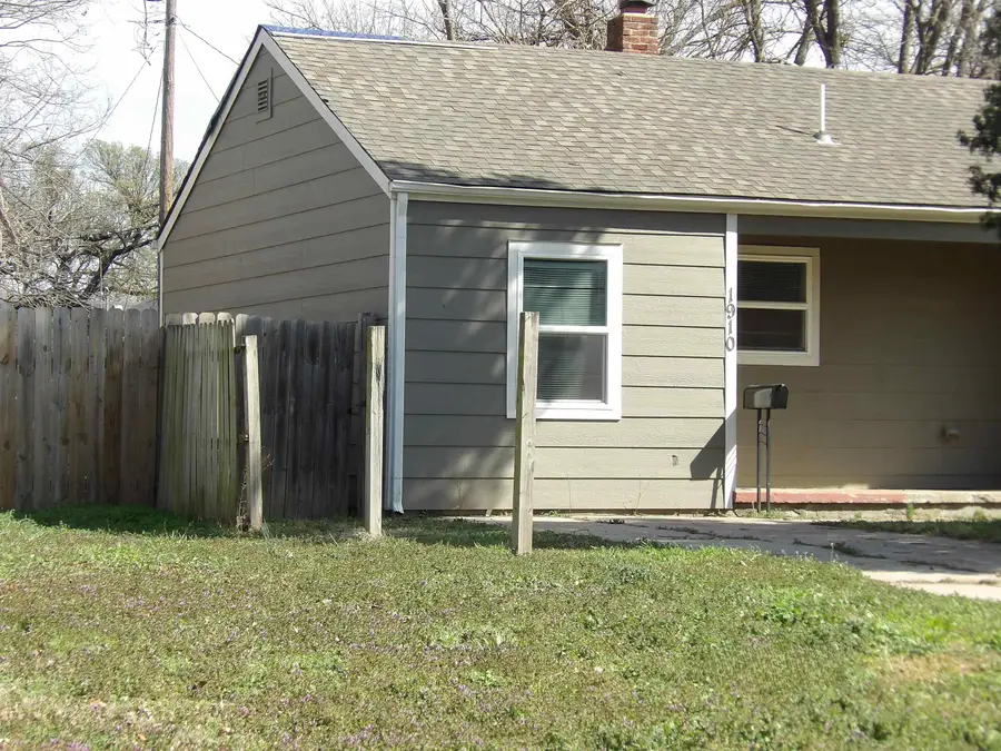 1910 S Greenwood Ave.,, Wichita, KS 67211 - #3
