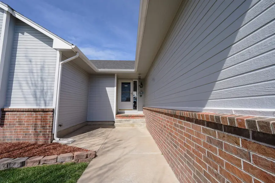 11514 W Blake St, Wichita, KS 67209 - #2