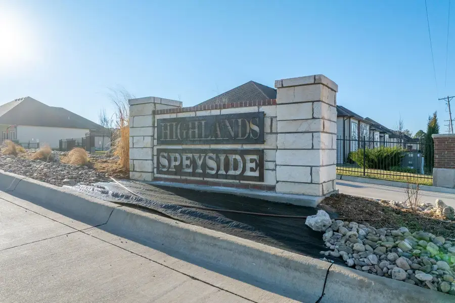 837 N Speyside, Andover, KS 67002 - #2