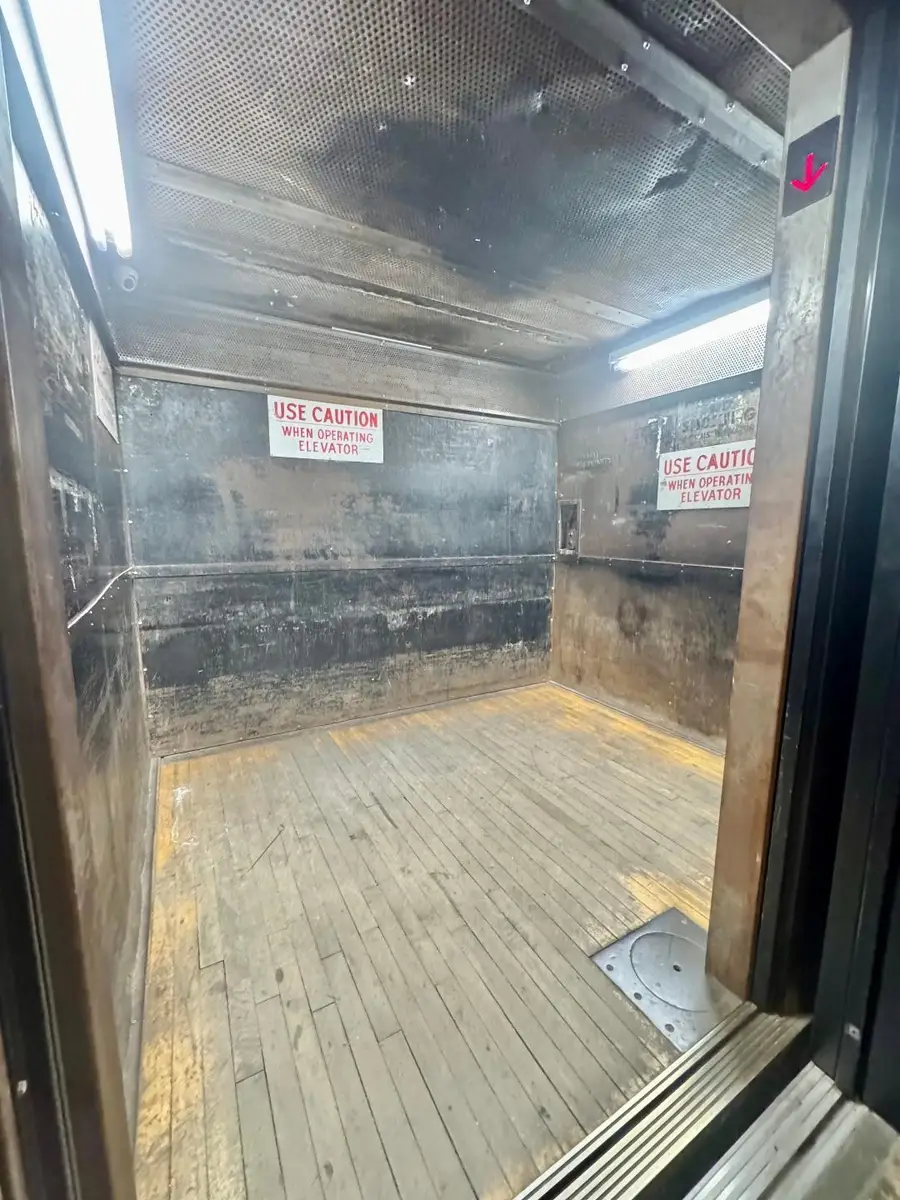 151 N Rock Island Ave, 3b, Wichita, KS 67202 - #3