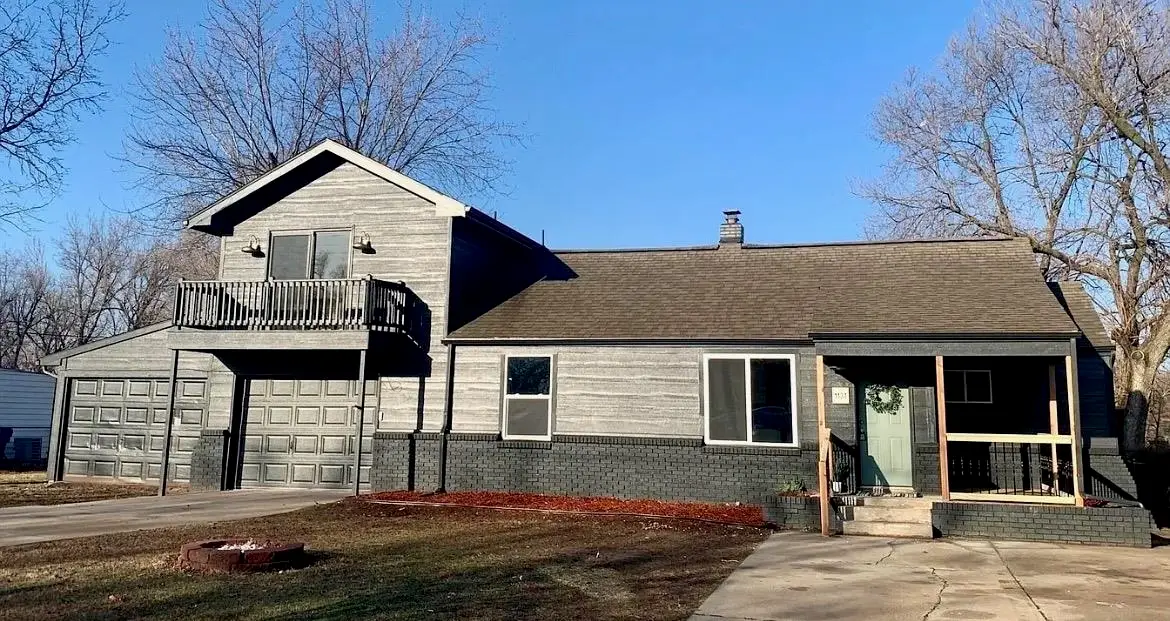 1131 N Gow St, Wichita, KS 67203-4357 - #1