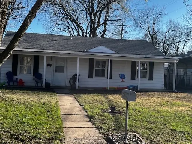 1301 E Broadbeck Dr, Park City, KS 67219 - #1