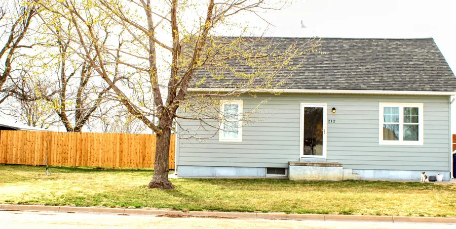 212 S Walnut, Mullinville, KS 67109 - #2