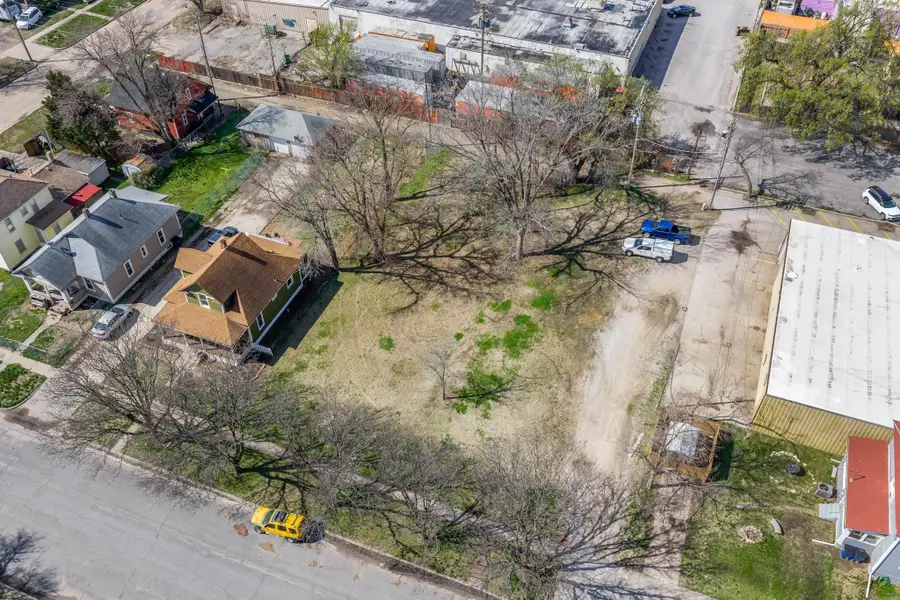 415 S Walnut, Wichita, KS 67213 - #2