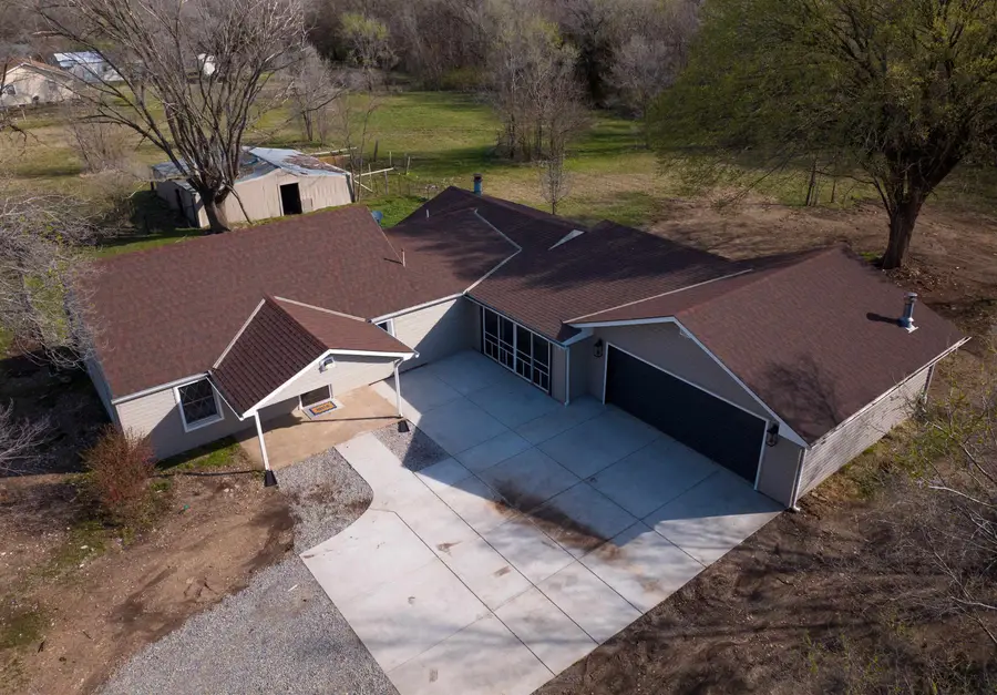 17250 SW Bannon Rd, Rose Hill, KS 67133 - #2