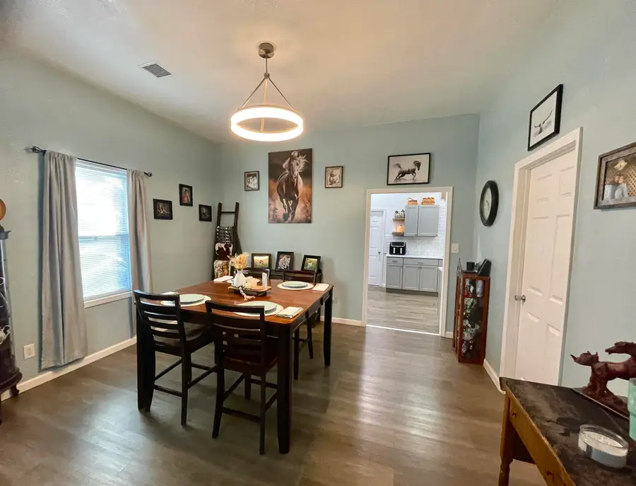 1327 N 2nd, Arkansas City, KS 67005 - #3