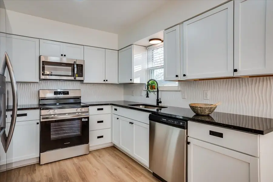 1026 S Eastern St, Wichita, KS 67207 - #2