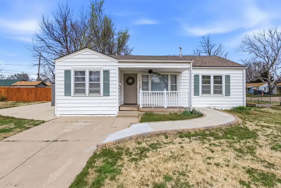 1612 W 29th St S, Wichita, KS 67217 - #2