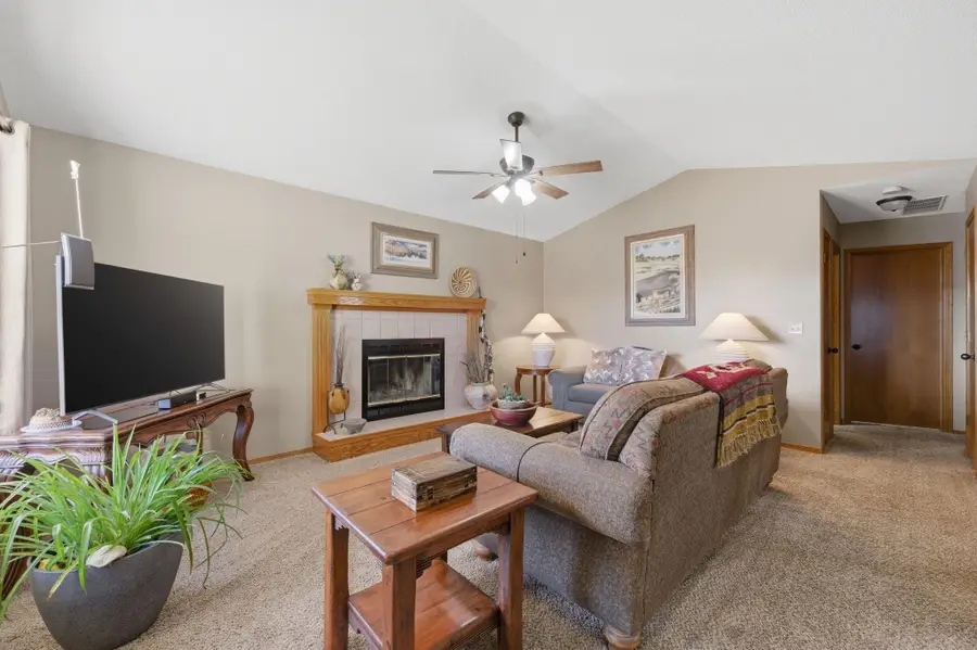 122 E Eagle Watch St, Mulvane, KS 67110 - #3