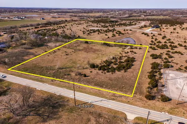 5+/- Acres E Ford St., Valley Center, KS 67147
