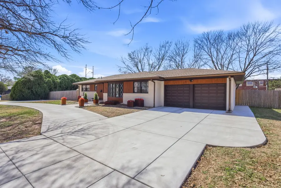 501 N Saint James St, Wichita, KS 67206 - #3