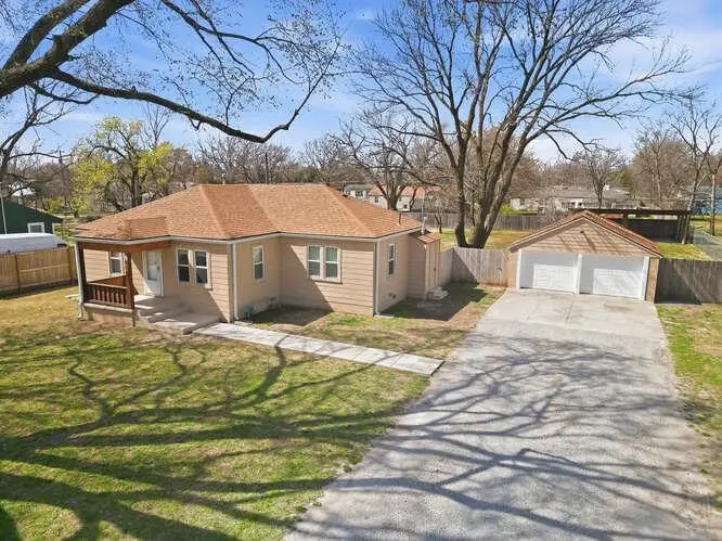 2915 N Charles Ave, Wichita, KS 67204 - #1