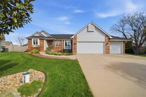 110 N Karren Ct, Wichita, KS 67212-5958