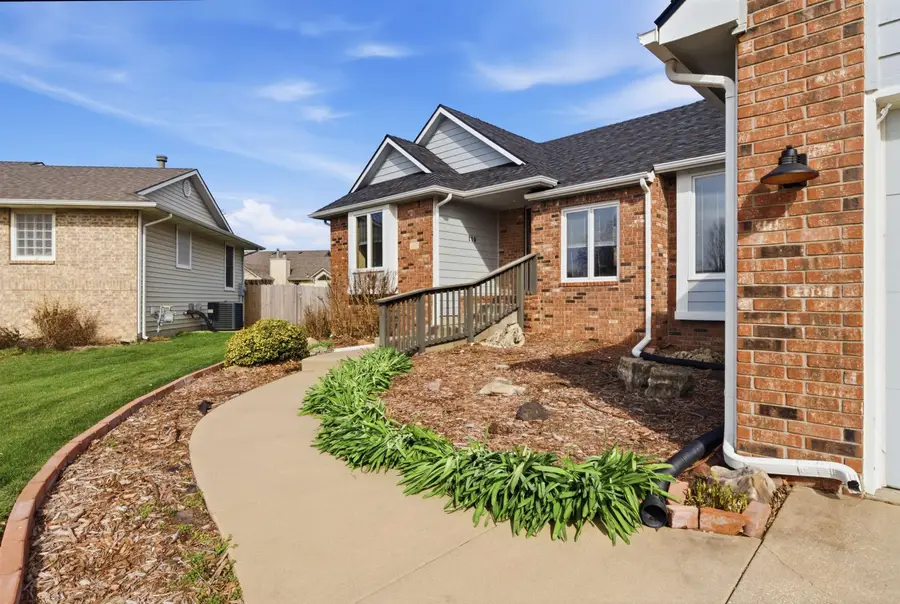 110 N Karren Ct, Wichita, KS 67212-5958 - #2