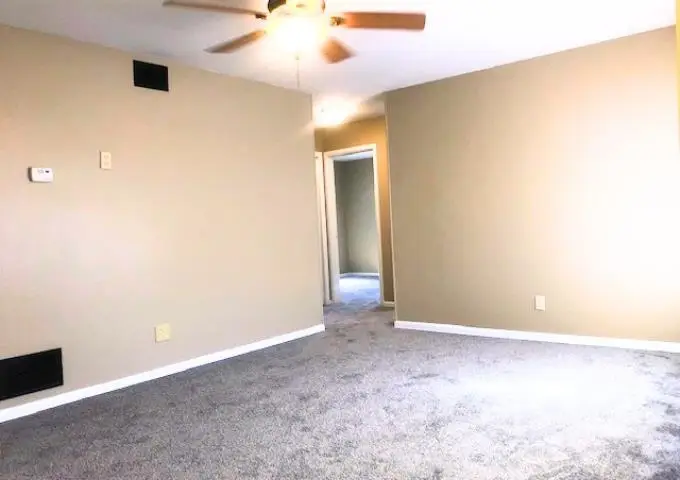 2427 W Greenfield St, Wichita, KS 67217 - #2