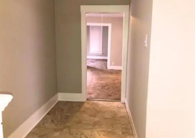 1018 S Main St, Wichita, KS 67213 - #2