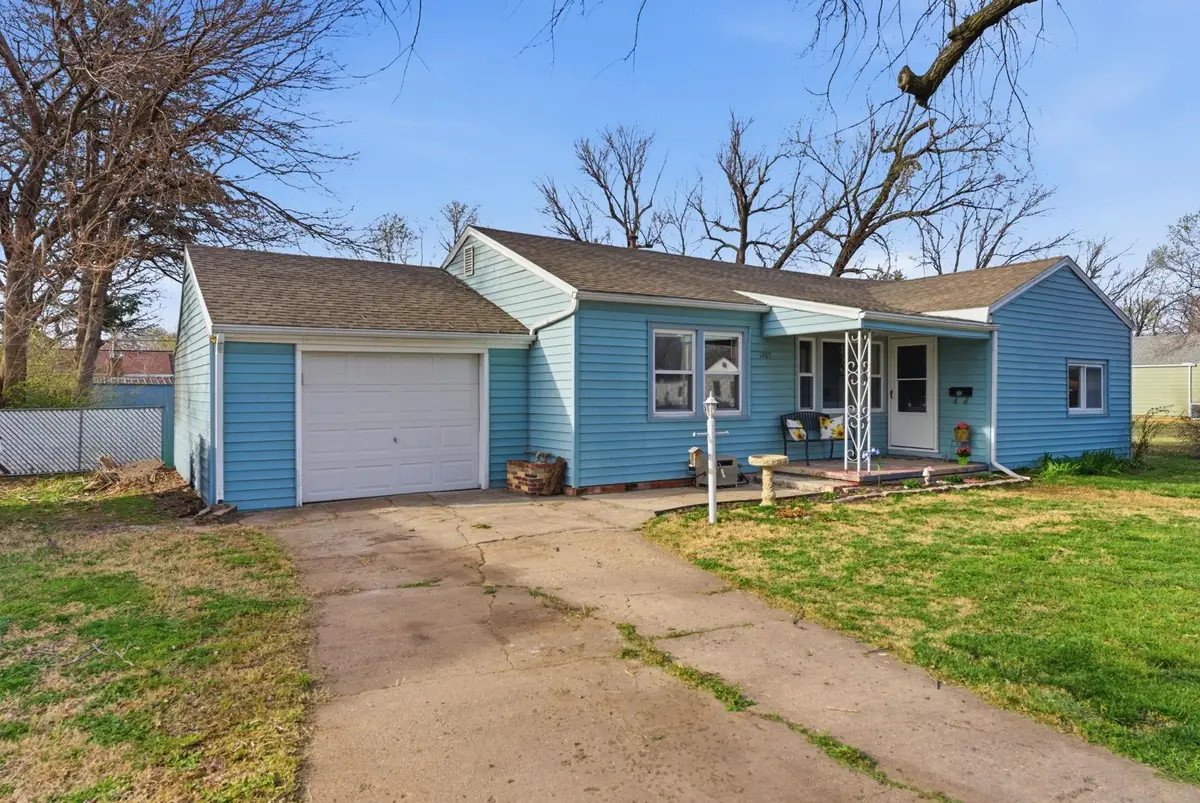 1205 W 34th St S, Wichita, KS 67217 - #1