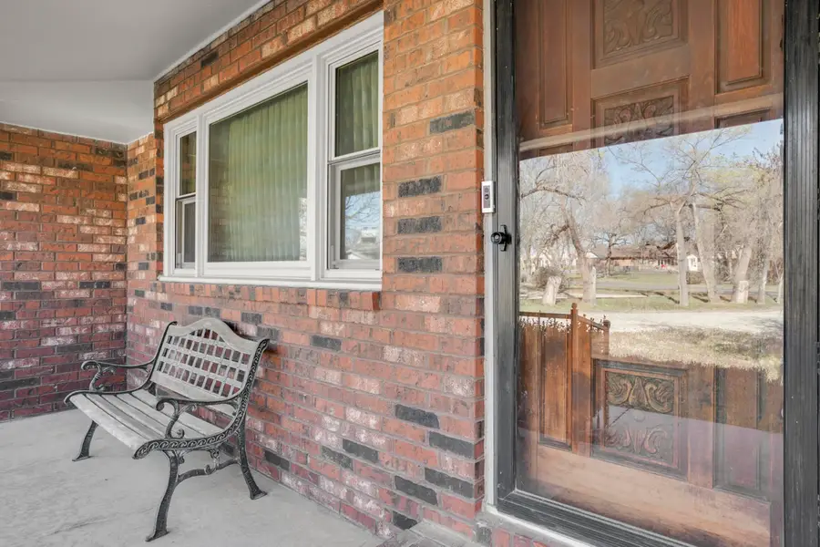 201 W Murdock St, Andover, KS 67002 - #2