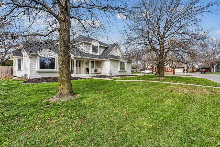 1315 N Rutland Cir, Wichita, KS 67206 - #3