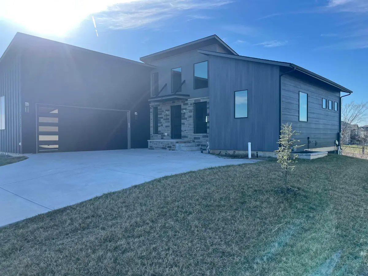 3413 S Capri, Wichita, KS 67210 - #1