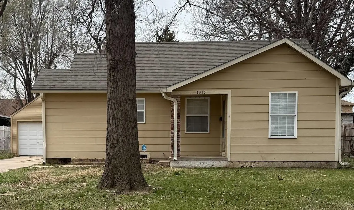 1315 S Kansas Ave, Wichita, KS 67211 - #1