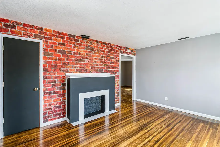 3004 N Charles Ave, Wichita, KS 67204 - #3