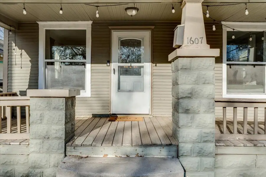 1607 N Waco Ave, Wichita, KS 67203 - #3