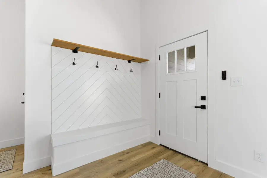 140 S Volutsia Ave, Wichita, KS 67211 - #3