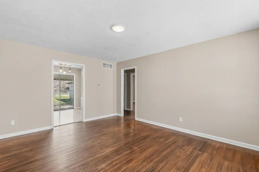 230 Turkle Ave, Haysville, KS 67060 - #3