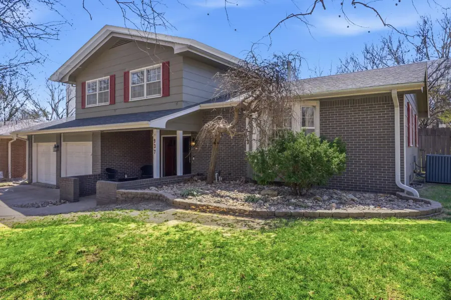 937 N Marguerite Pkwy, Derby, KS 67037 - #2